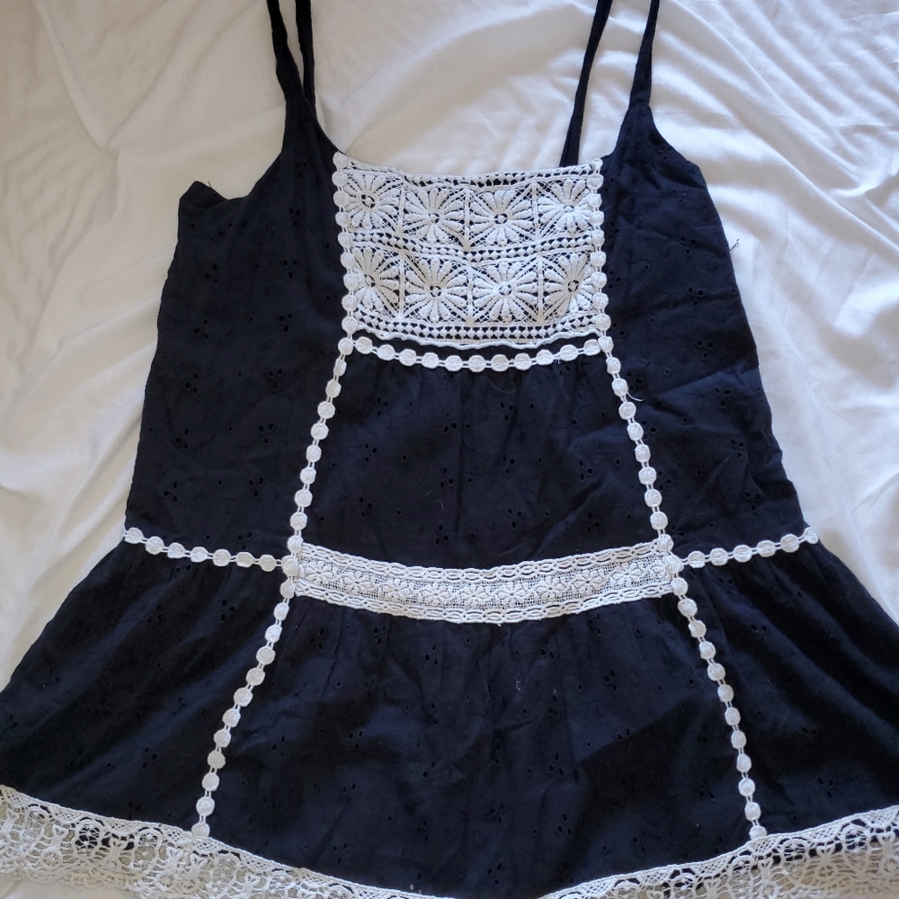 Cute boho, baby doll lace/ crochet tank top